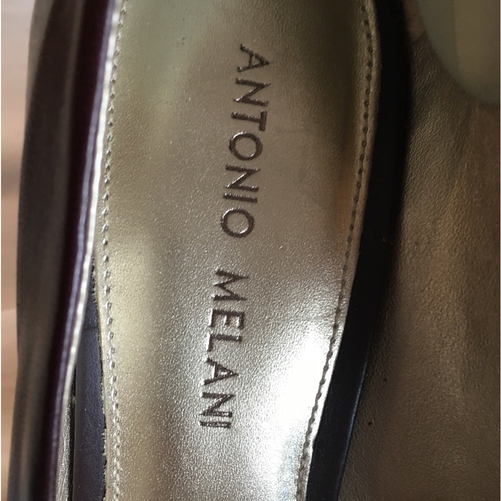 Shoes - Picture 3 of 6